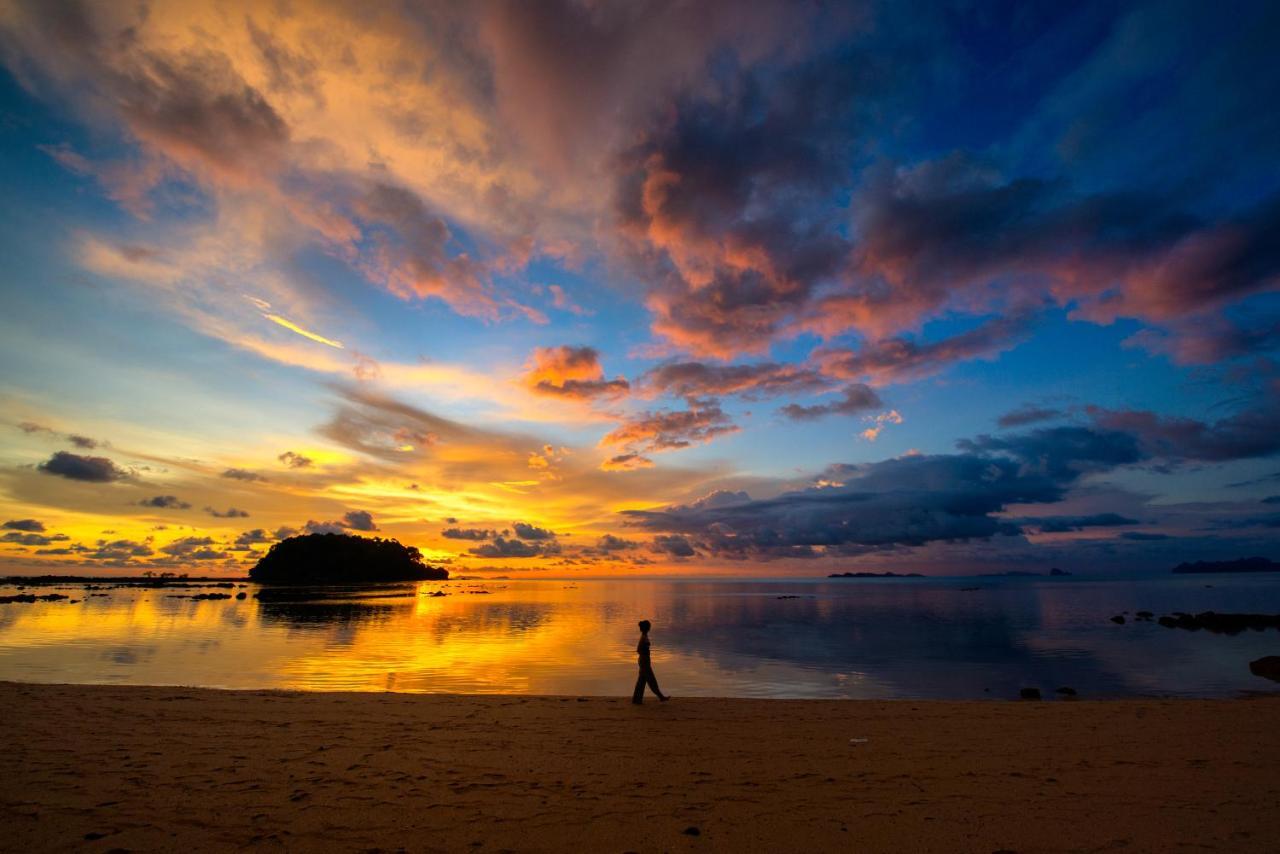 Andalay Beach Resort Koh Libong Exterior foto